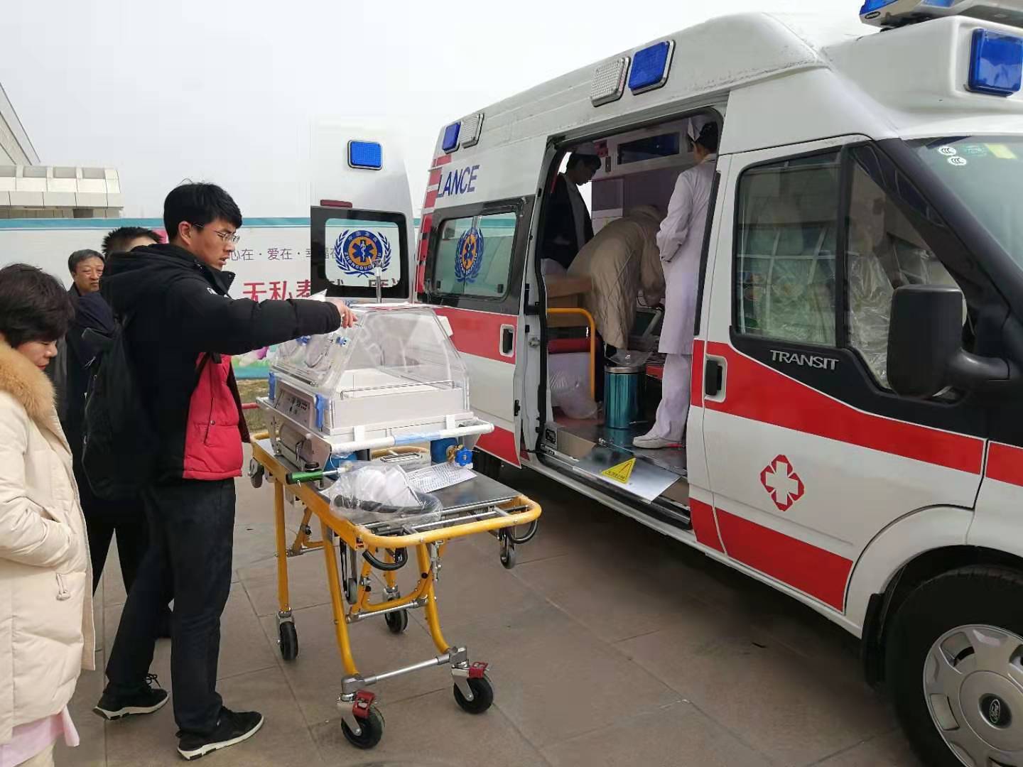 浦东新区救护车转院
